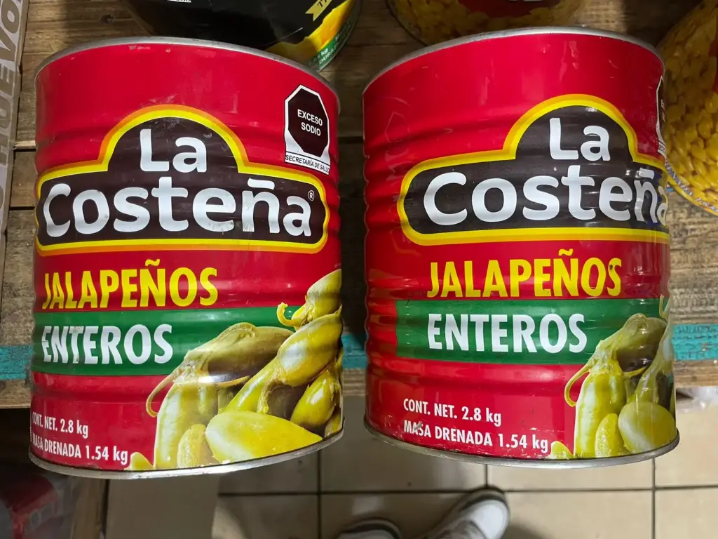 Jalapeños enteros 2.8kg, la costeña, lata