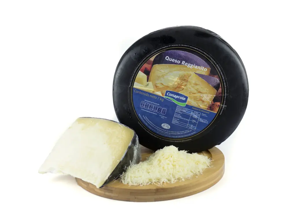 [1424] Queso parmesano reggianito, conaprole, kilo