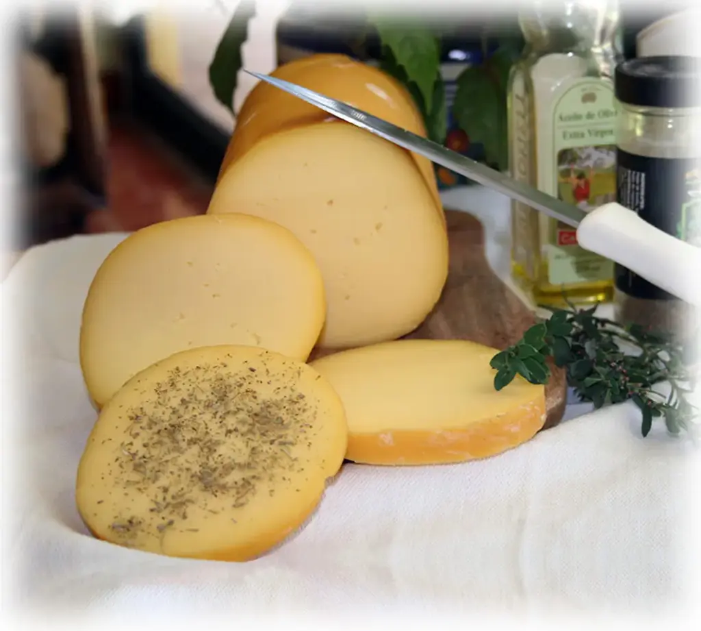 [1431] Queso provolota semicurado por barra, barra