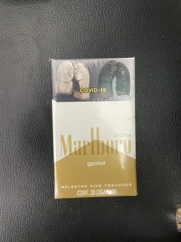 Cigarro blanco, Marlboro cajetilla